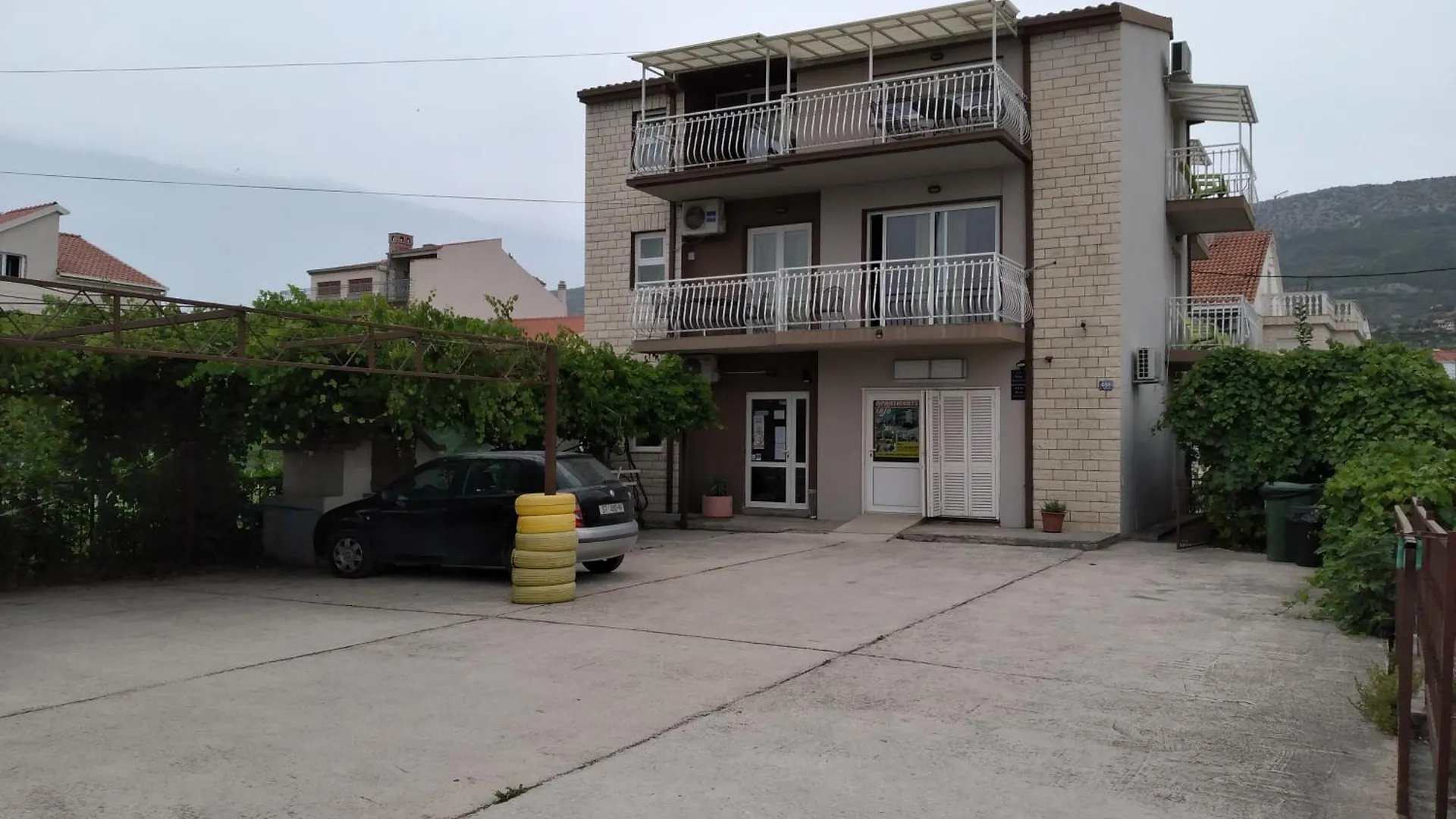 Paula&Jo Apartment Kastela 0*,  Croatia